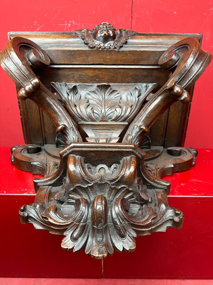 1  Hanging Pedestal