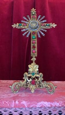 Reliquary - Relic Of The True Cross  style Historism en Brass / Gilt / Glass / Stones, France 19 th century