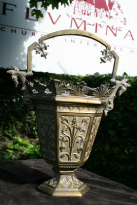 Holy Water Bucket en Bronze, France 19th century ( anno 1875 )