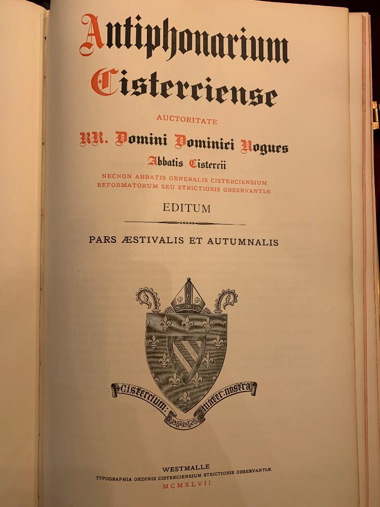 1  Large Antiphonarium Cisterciense In Perfect Condition Brass Locks And Applications