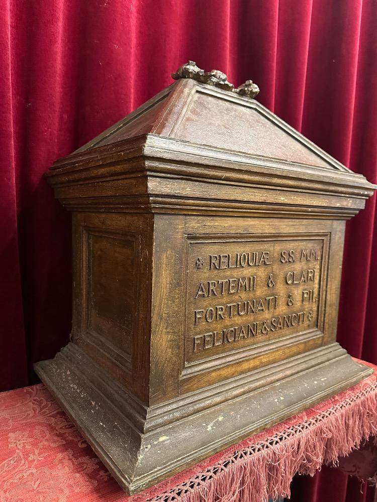 1  Large Reliquary More Pictures Soon !