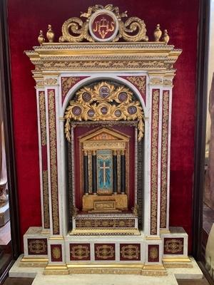 Large, Unique And Very Rare High Quality Ostensorium, Museum-Piece From Capucin-Monastery, Many Relics, Originally Sealed, With Documentation en Wood / Glass / Brass / Alle Relics and shrine are sealed with red stamps, Belgium 19th century ( anno 1845 )