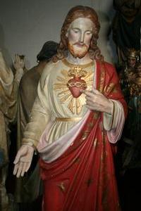 Life-Size Statue Sacred Heart  en Terra-Cotta polychrome, France 19th century