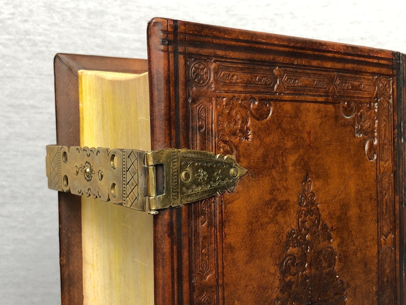 1  Luther Bible; Nicolaas Haas/Samuel Schoonwald 1725. Old & New Testament