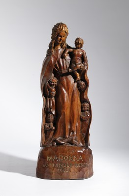 Madonna By : Wilhelm GöNner  en Wood, Southern Germany 20th century