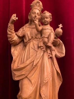 Madonna & Child  en Carved Wood , Southern Germany 20th century
