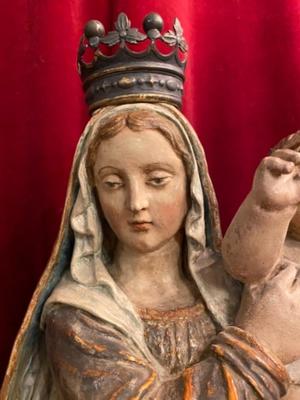 Madonna Statue  en hand-carved wood polychrome, Italy 18 th century