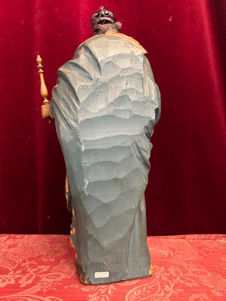 1  Madonna With Child Sculpture