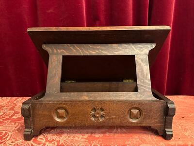 Missal Stand  en Oak wood, Belgium  20 th century