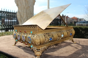 Missal Stand en BRASS / ENAMEL, France 19th century