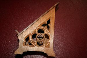 Missal Stand en Oak , Belgium 19 th century