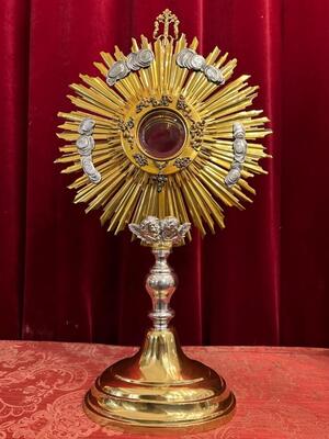 Monstrance en Brass / Bronze Polished & Varnished / Silver / Pearls / Stones / Glass, Belgium 19 th century