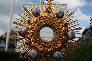 Monstrance en BRASS , France 19th century