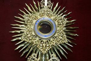 Monstrance en BRASS / ENAMEL, France 19th century