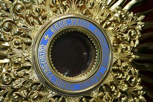 Monstrance en BRASS / ENAMEL, France 19th century