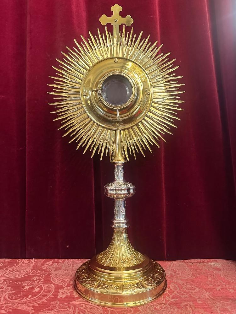 1  Monstrance With Orignal Full Silver Lunula & Case