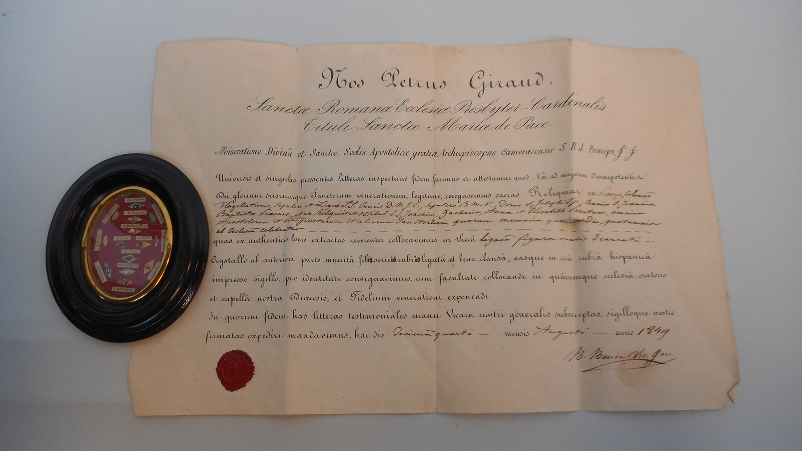 1  Multi Reliquary With Original Document