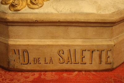 N.D. De La Salette Statue en Terra-Cotta polychrome, France 19th century