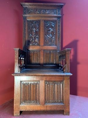 Neo-Classicistic  Castle-Throne en Oak wood, France 19th century