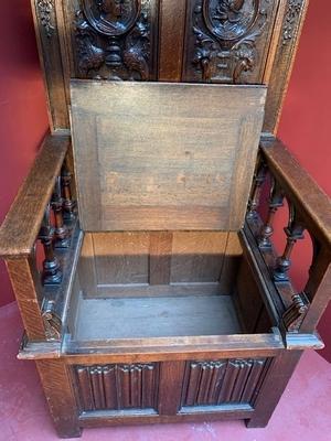 Neo-Classicistic  Castle-Throne en Oak wood, France 19th century