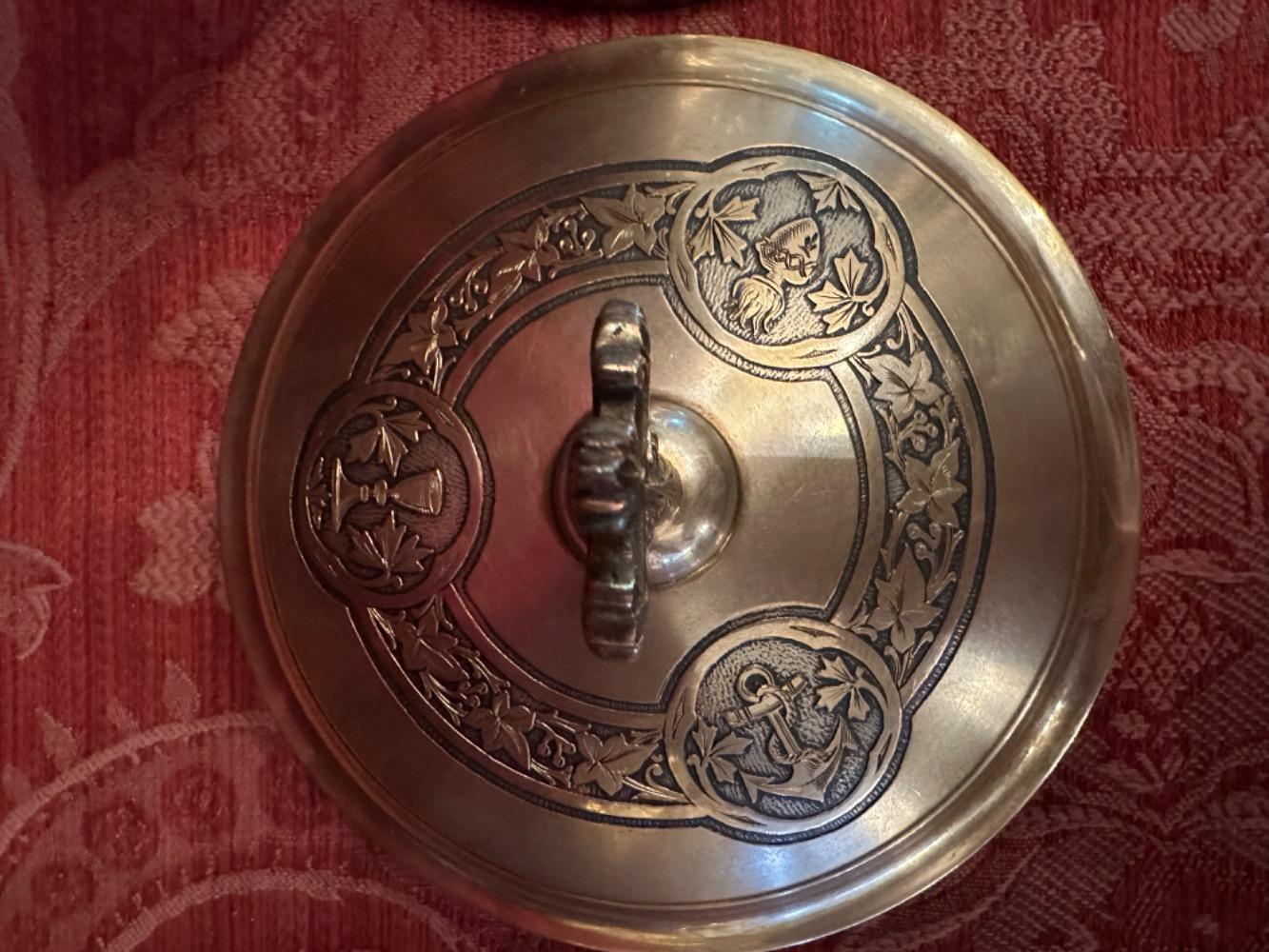 1 Neo Classicistic Ciborium