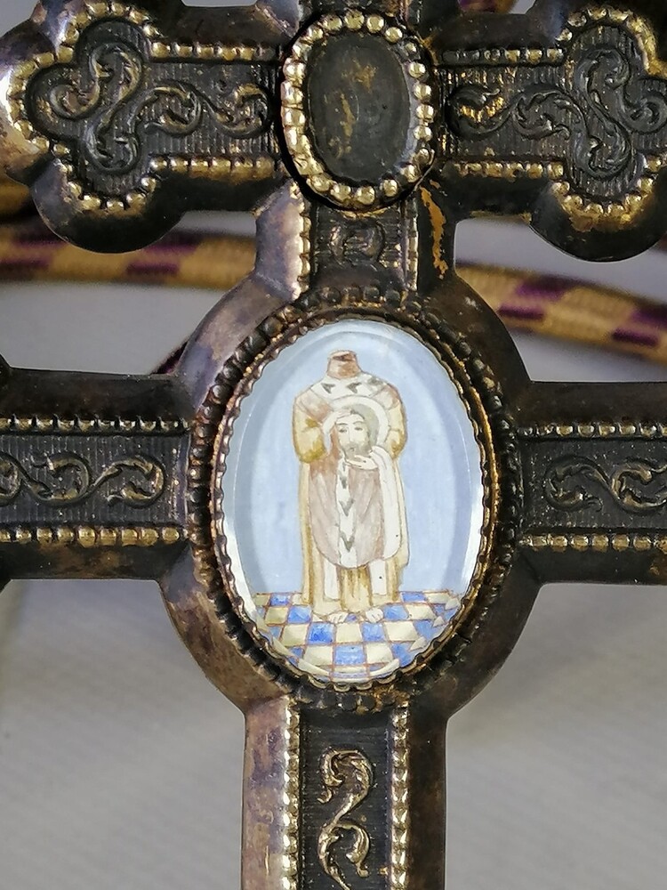 1  Pectoral Archbishop'S Crozier With Ex Ossibus Relic