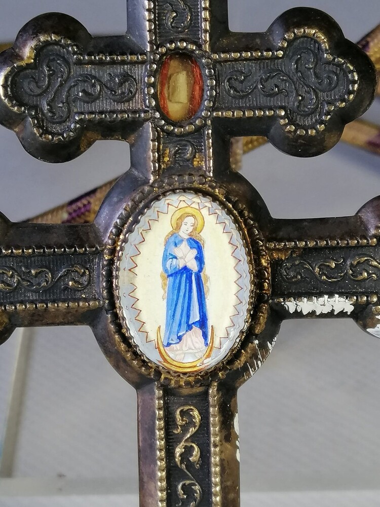 1  Pectoral Archbishop'S Crozier With Ex Ossibus Relic