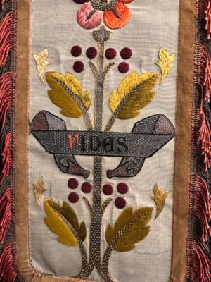 Procession Banner en Fabrics, Belgium  19 th century