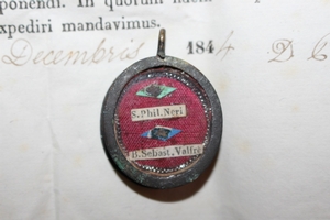 Relic Ex Cela Imbussa Sanguine S. Philip. Neri. Ex Oss B. Sebastiani Valifre Genua Italy 1844