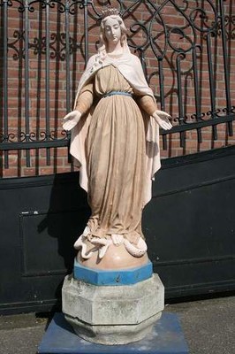 1  Religious Statue