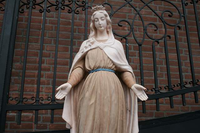 1  Religious Statue