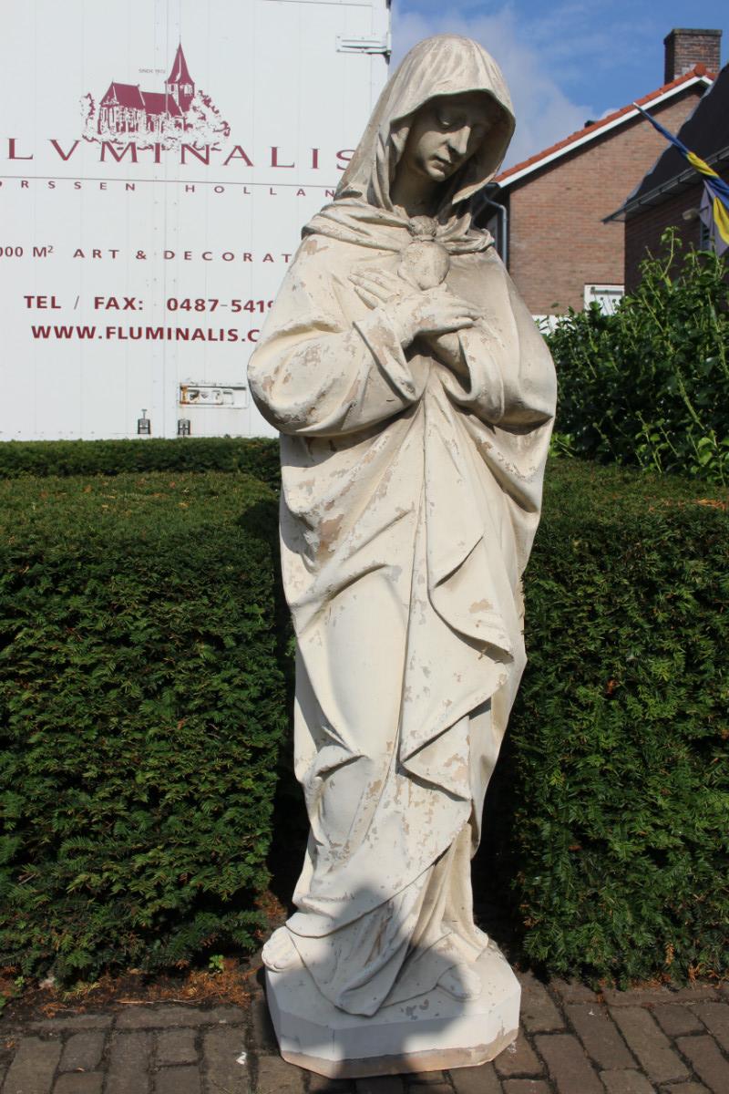 1  Religious Statue