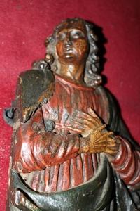 Religous Statue St. John en wood polychrome, Flemish 16 th century