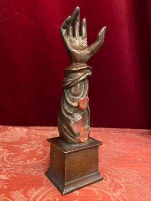Reliquary - Arm Ex Ossibus St. Bartholomeus Apostle en Bronze / Glass / Red Seals, Italy  18th century