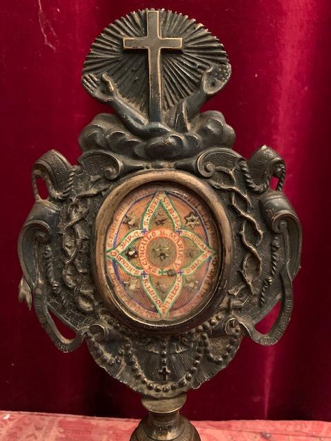 1 Reliquary Baroque Relics Of St. Mary & St. Joseph / St. Petrus Ap. / St. Antonius Of Padua Conf. / St. Eugenius Mart. / St. Livinus Mart. / St. Rosalia Virg. / St. Henricus Imp. / St. Ludovicus-Louis Regis .