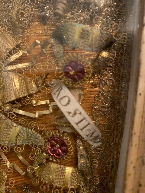 1  Reliquary / Monastery - Work Relics St. Celsii & St. Rosii Ex Ossibus Wax Medallion Madonna