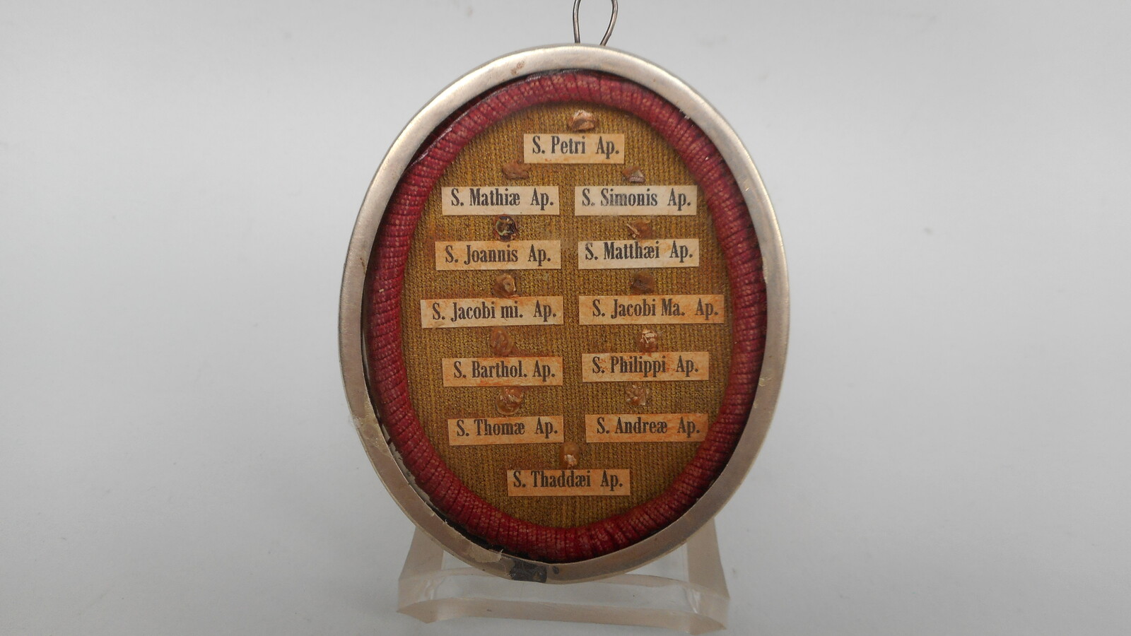 1  Reliquary - Relic 12 Apostles