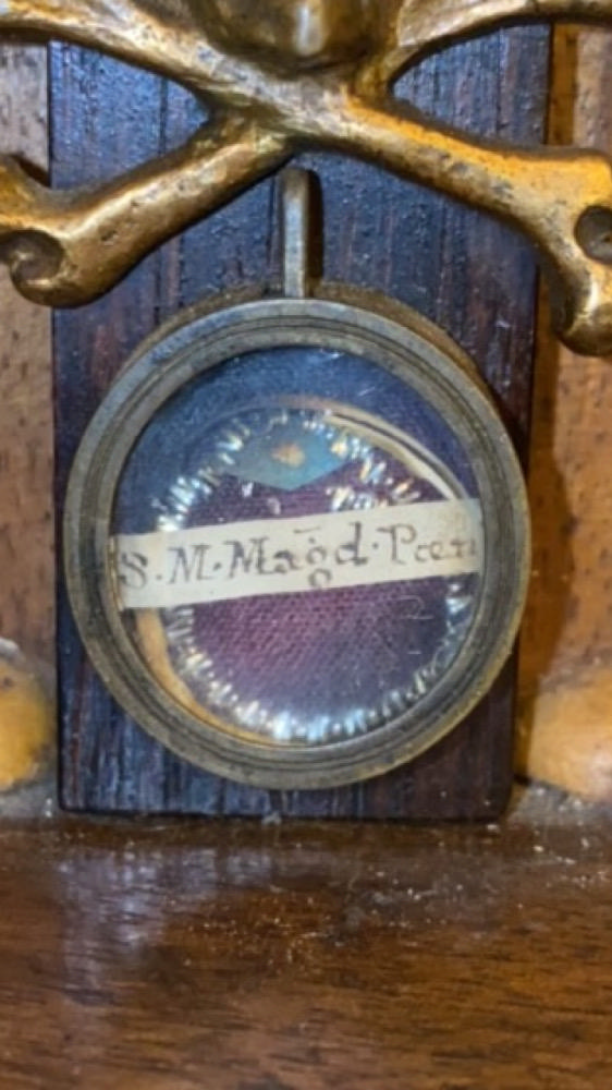 1  Reliquary - Relic