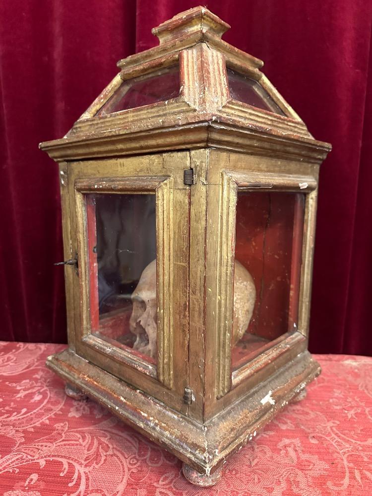 1  Reliquary - Relic