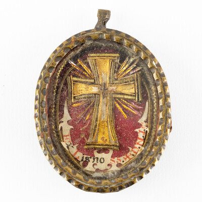 1  Reliquary - Relic Ex Ligno Ss. Crucis  D.N.J.C