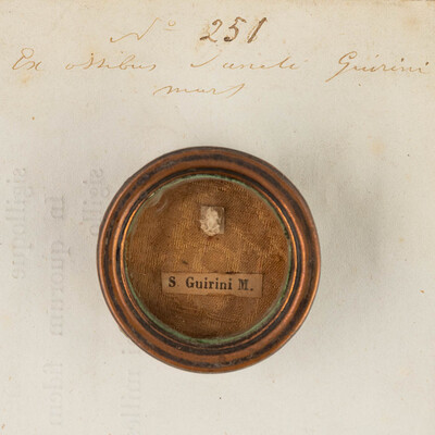 Reliquary - Relic Ex Ossibus Of S. Guirini M With Original Document en Brass / Glass / Wax Seal, Belgium  19 th century