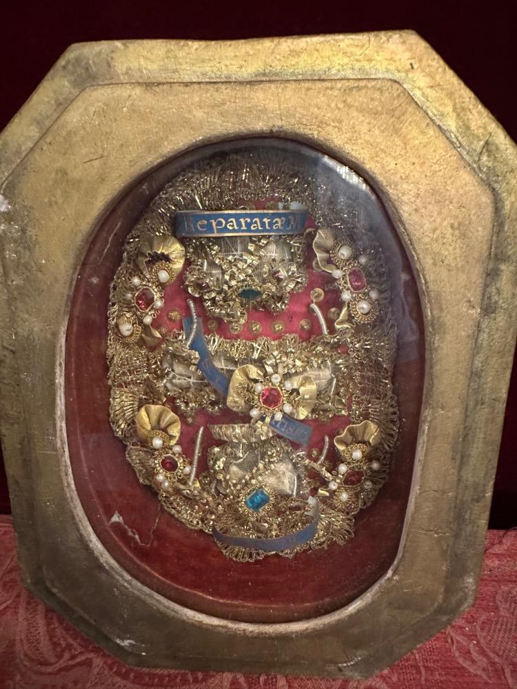 1  Reliquary - Relic Ex Ossibus Relics St. Clemens M. St. Reparata M. St. Fausti M.
