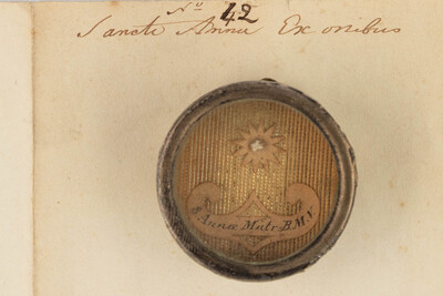 Reliquary - Relic Ex Ossibus Sancta Anna Matris B.M.V With Origal Document en Brass / Glass, Belgium  19 th century