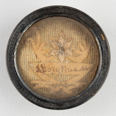 Reliquary - Relic Ex Ossibus Sancta Dorothea Martyris. With Origina Document en Brass / Glass / Wax Seal, Belgium  19 th century ( Anno 1847 )