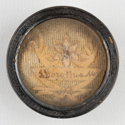 Reliquary - Relic Ex Ossibus Sancta Dorothea Martyris. With Origina Document en Brass / Glass / Wax Seal, Belgium  19 th century ( Anno 1847 )