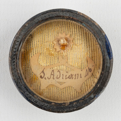 Reliquary - Relic Ex Ossibus Sancti Adriani Martyris. With Original Document en Brass / Glass / Wax Seal, Belgium  19 th century