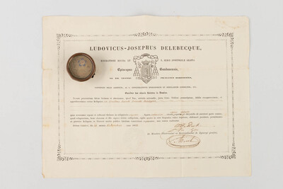 Reliquary - Relic Ex Ossibus Sancti Donati Martyris  With Original Document en Brass / Glass / Wax Seal, Belgium  19 th century