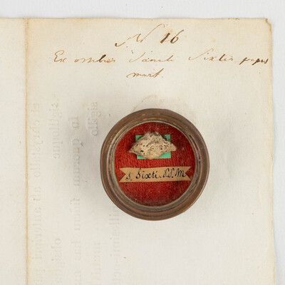 Reliquary - Relic Ex Ossibus Sancti Sixti S.S. M. With Original Document en Brass / Glass / Wax Seal, Belgium  19 th century ( Anno 1858 )