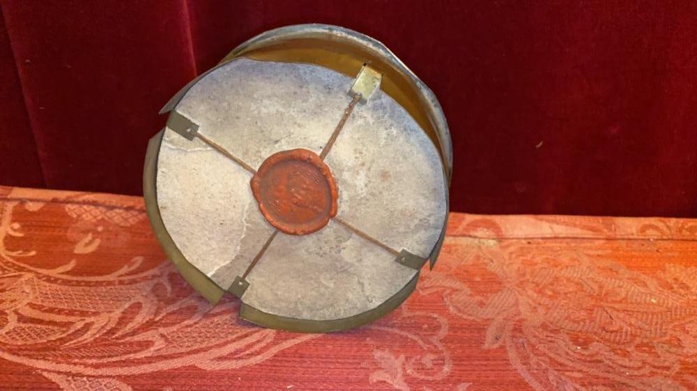 1  Reliquary - Relic Ex Ossibus St. Clemens