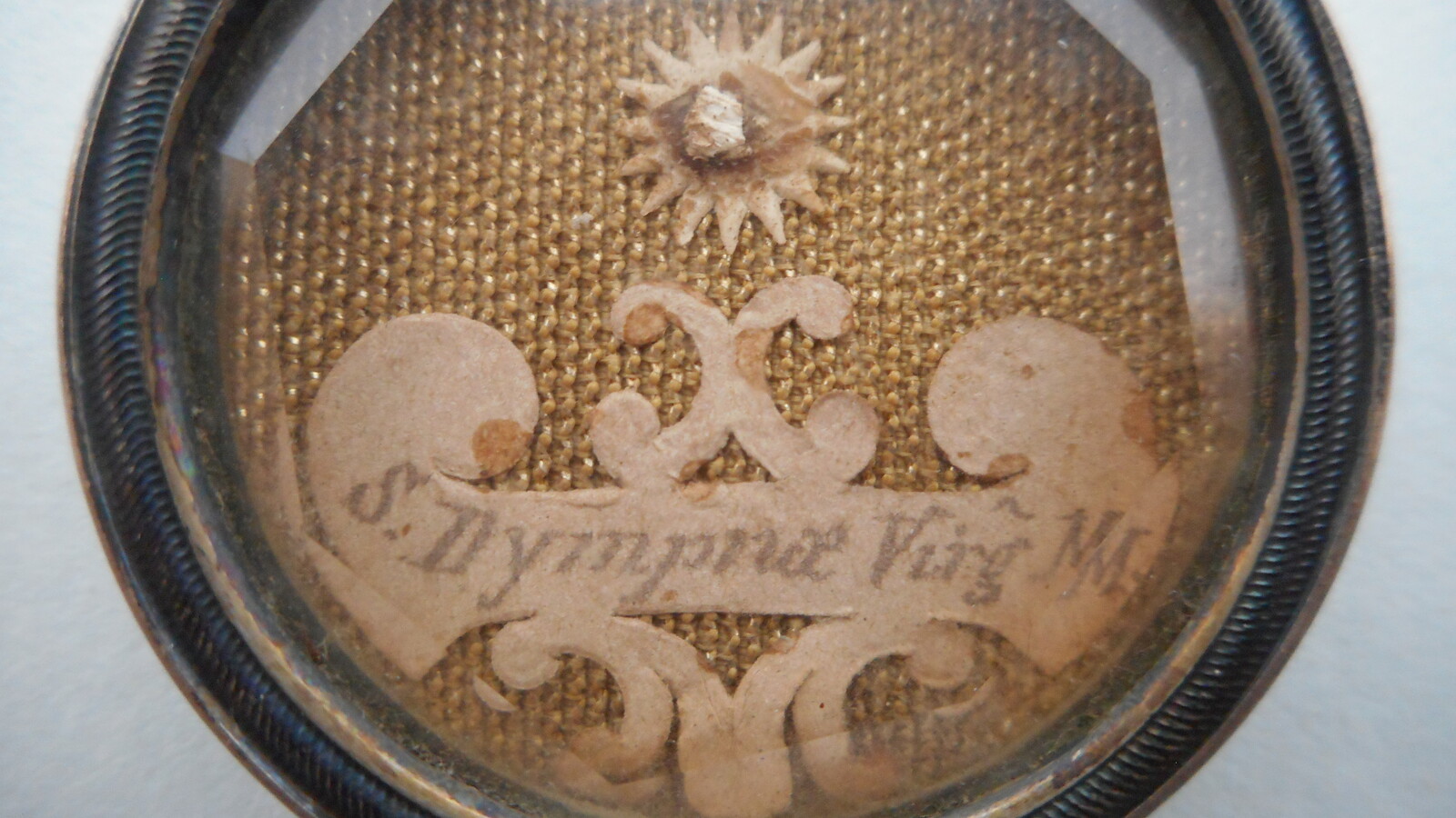 1  Reliquary - Relic Ex Ossibus St. Dymphna With Original Document